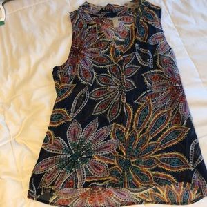 Banana Republic sleeveless top Medium